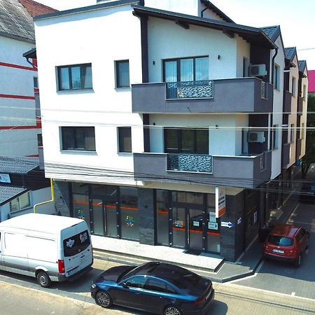 Astar Apartments - Small Rădăuţi エクステリア 写真